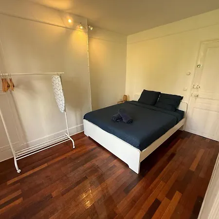 Apartment Heart Of Paris-1br-4p-tour Eiffel 8 -free Netflix *